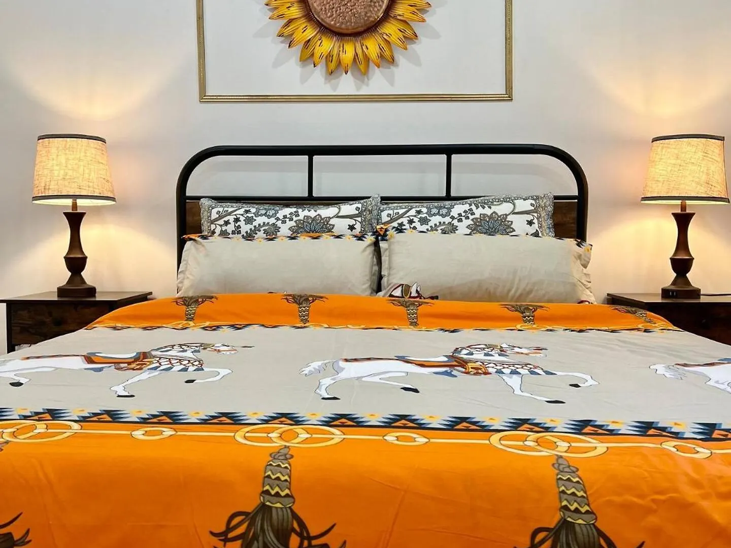K2 Room Near Airport contacts
