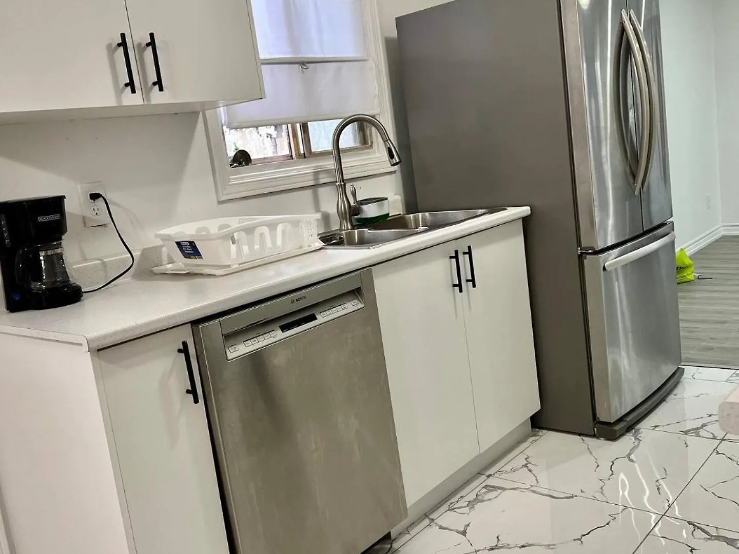 K2 Room Near Airport Mississauga